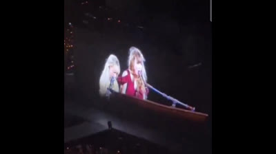 Taylor Swift & Sabrina Carpenter: Coney Island & White Horse - The Eras Tour