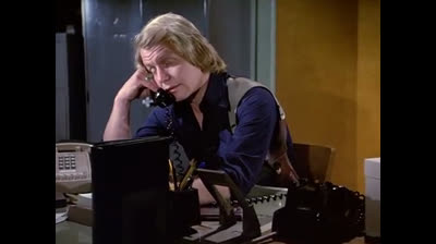 3x19 - La cible ou femme dangereuse VF.